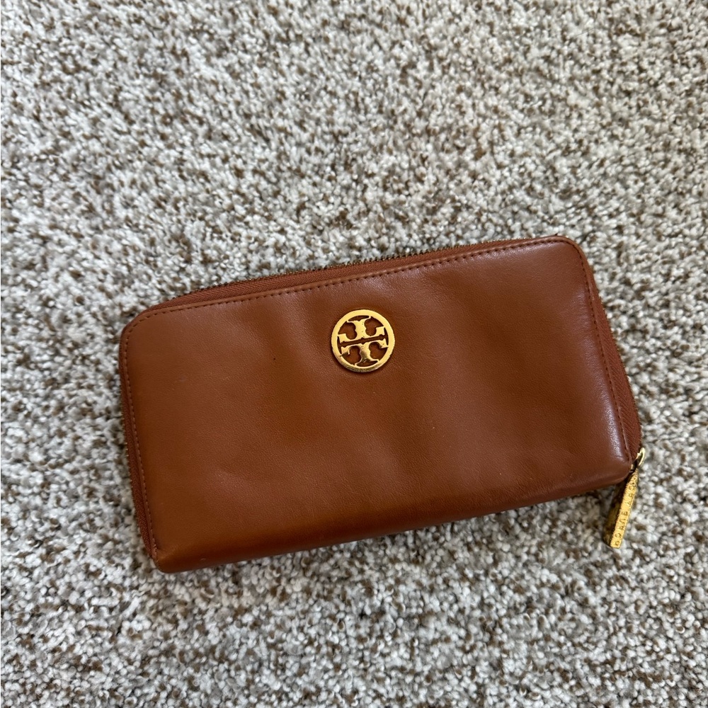 Tory Burch Brown Leather Wallet with Gold Logo
